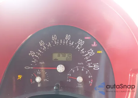 2000 Volkswagen New Beetle Gls из США, поврежденный, VIN 3VWCC21C4YM446554